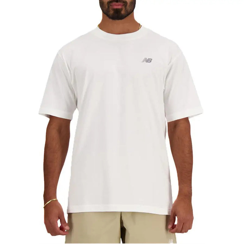 White new balance men t-shirt with short sleeves and subtle gray logo on chest in breathable cotton fabric