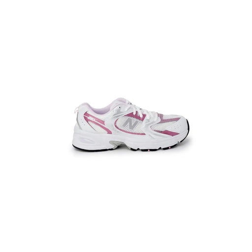 Weiß und Rosa new balance Damen-Sneaker aus Synthetik mit Mesh-Obermaterial, silbernem Logo-Akzent und klobiger Sohle