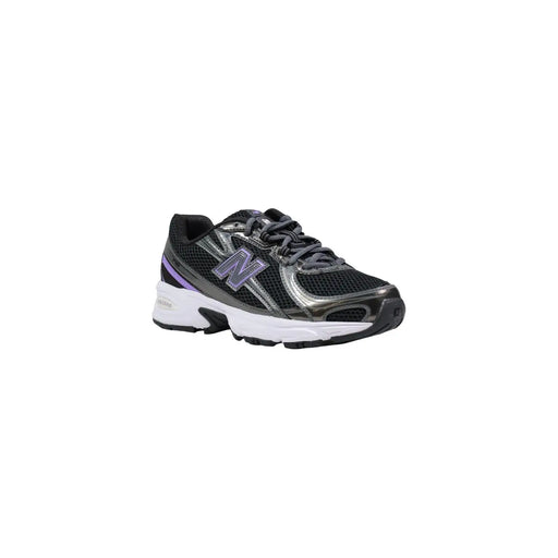 New Balance Damen-Laufschuh aus Synthetik in Schwarz und Silber mit violettem Akzentstreifen für aktive Nutzung
