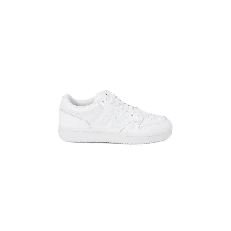 New Balance Baskets blanches pour femme, tige en cuir lisse et design minimaliste, pointure 3