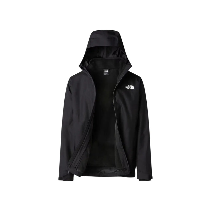 The North Face Quest Tri Jacke für Herren in Schwarz mit weißem Brustlogo und Kapuze, Vorderansicht