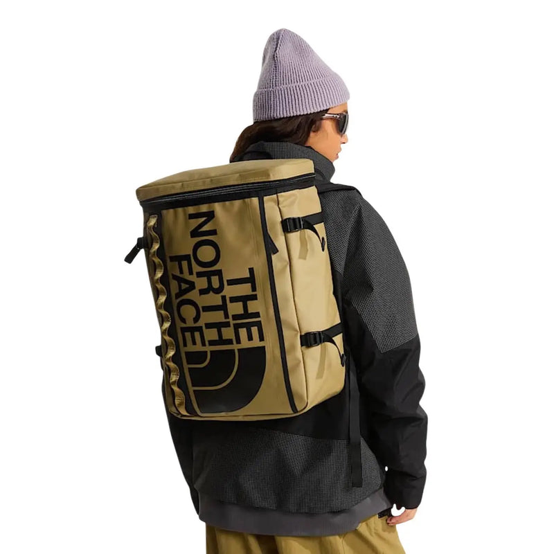 Tan The North Face men beige print rucksack with black logo and straps measuring 33x46x15cm shown from the back side