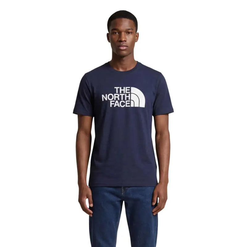 Navy blue The North Face men T shirt with white logo and half dome emblem made of cotton short sleeve fabric
