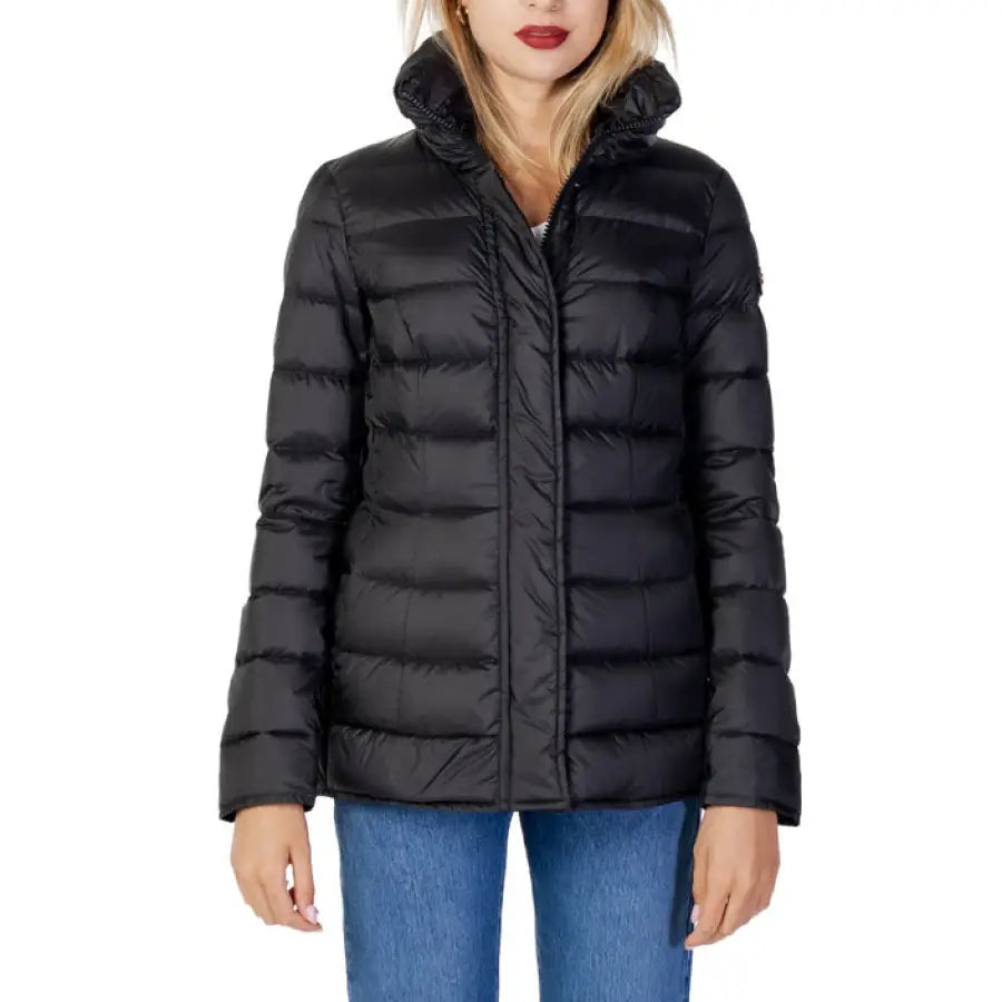 
                      
                        Peuterey Women’s Jacket for fall winter, featuring The North Face Acon Down style
                      
                    