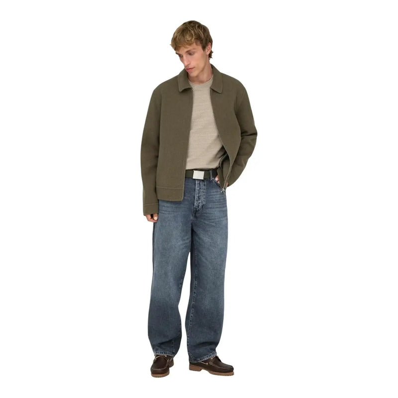 Only Lässige Onsfade-Jeans für Herren aus olivgrünem Wollmischgewebe mit klassischem Kragen und Frontreißverschluss, Vorderansicht