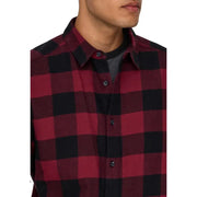 Only & Sons Herrenhemd aus rot-schwarz kariertem Flanell mit Button-Down-Kragen für die Freizeit