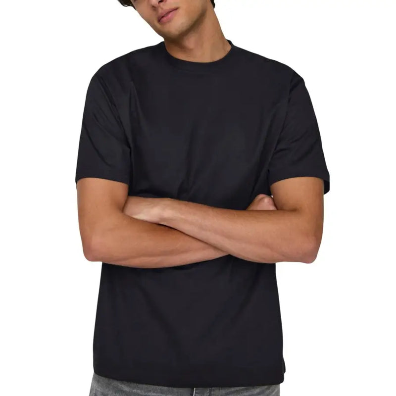 Only & Sons men t-shirt black crew-neck short sleeves made of soft cotton fabric for casual wear