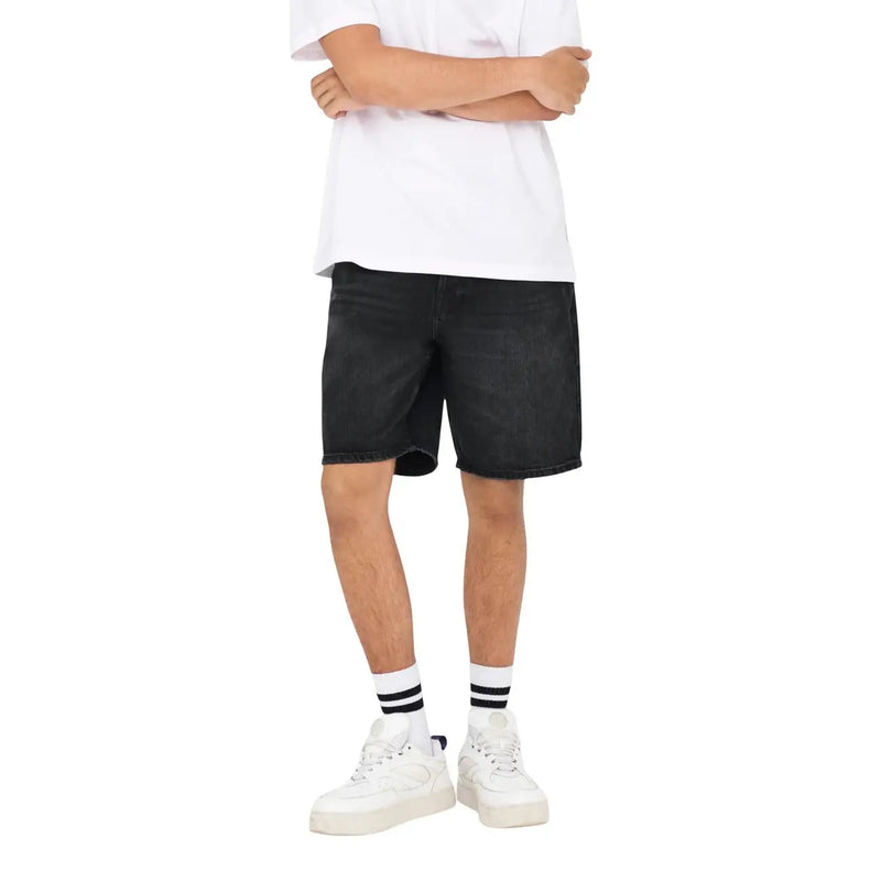 Only & Sons shorts Edge for men in black denim with classic fade and straight-leg cut, front view