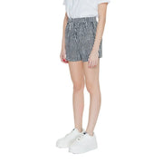 Only Women black geometric viscose spring summer shorts featuring black and white houndstooth pattern and elastic waistband