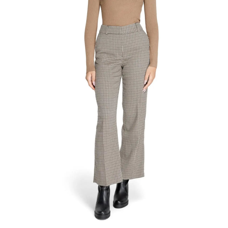 Only women beige and black houndstooth patterned flared trousers with zip size mm in checked design