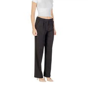 Black pleated wide-leg trousers from Only women with tailored fit and subtle front pockets in regular fit design