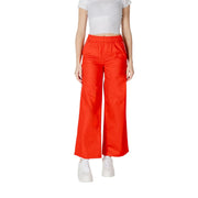 Bright red satin wide-leg trousers with elastic waistband from Only women spring summer cotton collection