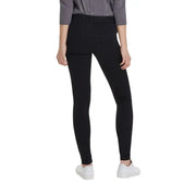 Only women’s black high-waisted skinny jeans in comfort denim with a sleek form-fitting design for fall winter