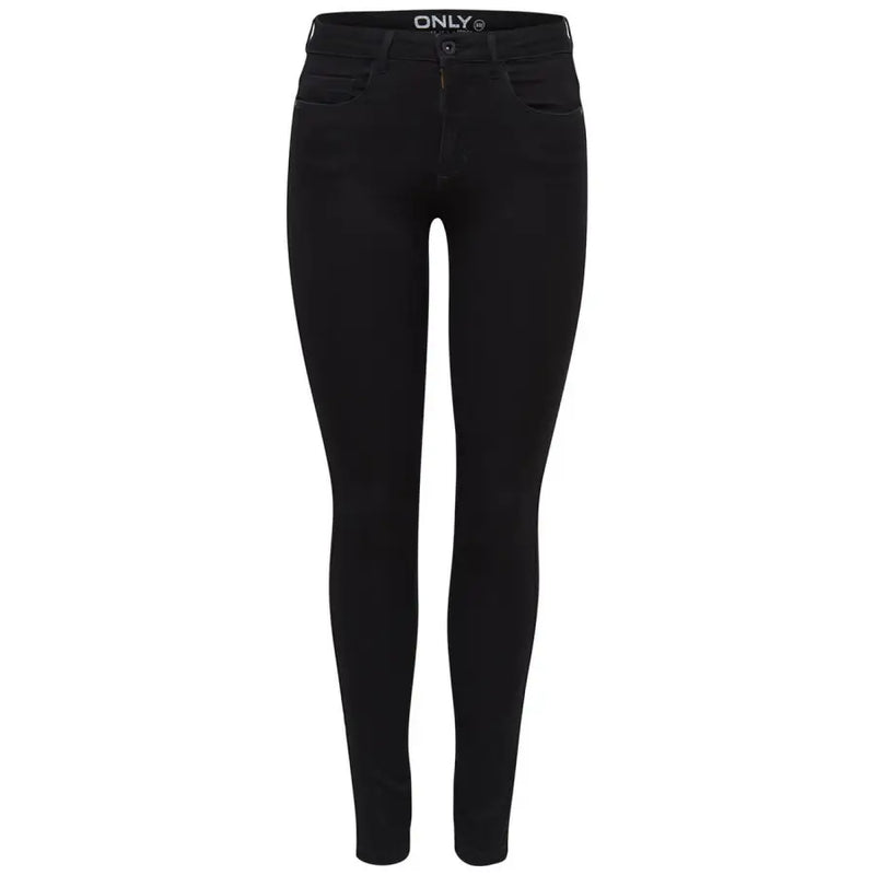 Only women’s black skinny jeans in comfort denim featuring a sleek form-fitting design for fall winter wear