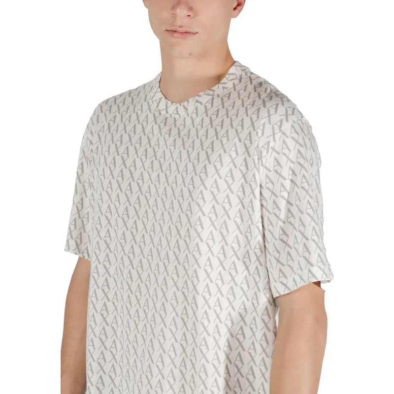 Patterned short sleeve t shirt in light gray and white with a diagonal interlocking letter a design
