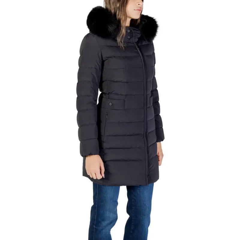 Peuterey Damen schwarze lange Steppjacke mit Kapuze, Rückansicht
