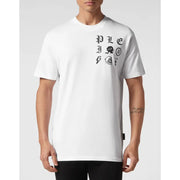 coton blanc à manches courtes t-shirt par Philipp Plein avec des lettres gothiques noires et des symboles graphiques sur la poitrine