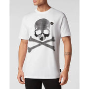 Weißes kurzärmeliges Philipp Plein Herrenhemd t-shirt mit einem schwarzen Totenkopf- und Knochenstreifenmuster in strukturierter Grafik