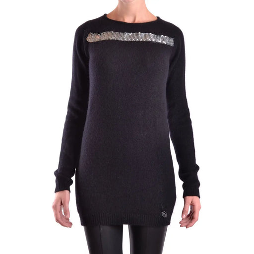 Robe pull Pierre Balmain pour femme, en maille angora noire mélangée, ornée d'une bande de sequins argentés sur la poitrine.