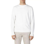 Plain white crewneck sweatshirt with long sleeves from Diktat Men’s collection