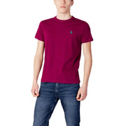 A maroon crew neck us polo assn men’s classic t-shirt with a small embroidered logo on the left chest