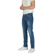 Replay Jeans denim jeans M914 for men in medium-wash blue with slim fit and subtle fading, front view