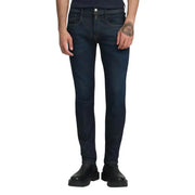 Dunkelblaue Slim-Fit-Jeans im Used-Look mit Knopfleiste.