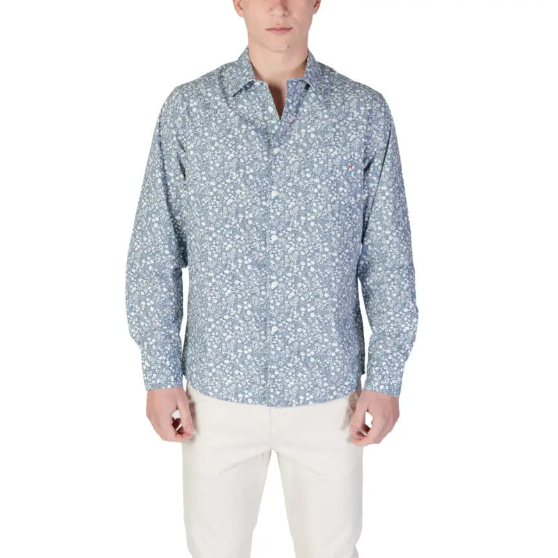Replay men’s light blue long-sleeved button-up shirt with delicate white floral pattern in cotton fabric