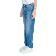 Replay women blue plain medium-wash denim jeans with five-pocket design and faded distressed look fall winter collection
