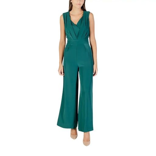 Rinascimento emerald green sleeveless v-neck wide-leg jumpsuit