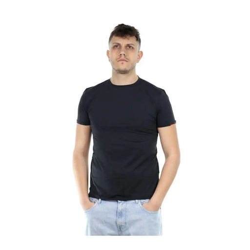 Rrd men black short-sleeved crew neck t shirt made from polyamide elastane blend fabric for comfortable wear