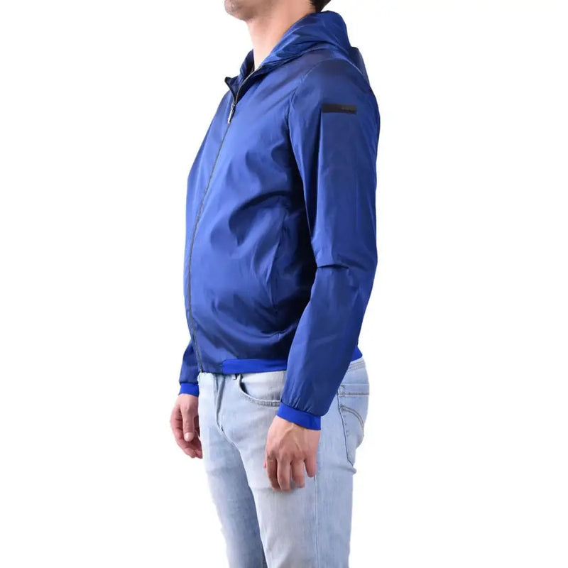 Blazer à capuche pour homme Rrd, veste zippée bleue en polyester, au design moderne et élégant, avec un discret liseré noir sur la manche.