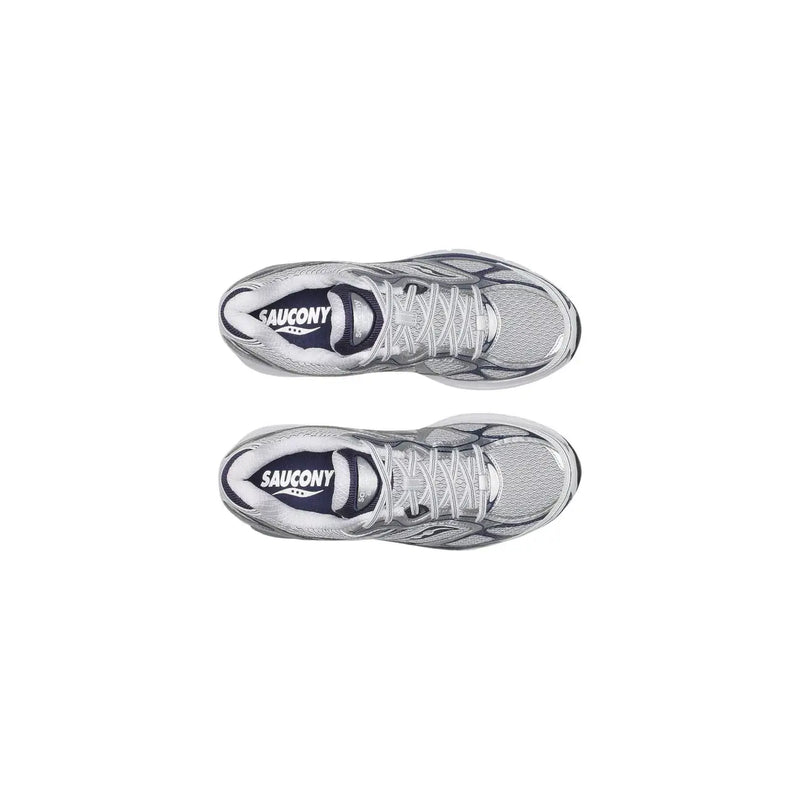Silver and black Saucony men sneakers with grey textile mesh upper and laces Progrid Guide 7 running shoes