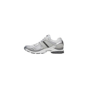 Silber und Grau Saucony Herren-Sneaker mit Mesh-Obermaterial, schwarzem Streifen und weißer Zwischensohle für sportliche Aktivitäten