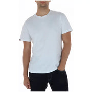 Superdry T-shirt homme vert à manches courtes en coton, col rond blanc et petite étiquette rouge foncé sur la manche gauche.