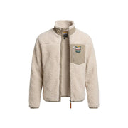 Beigefarbenes Superdry Herren-Fleece-Sweatshirt mit durchgehendem Reißverschluss, hohem Kragen, Reißverschluss vorne und Logo-Patch an der Brusttasche.