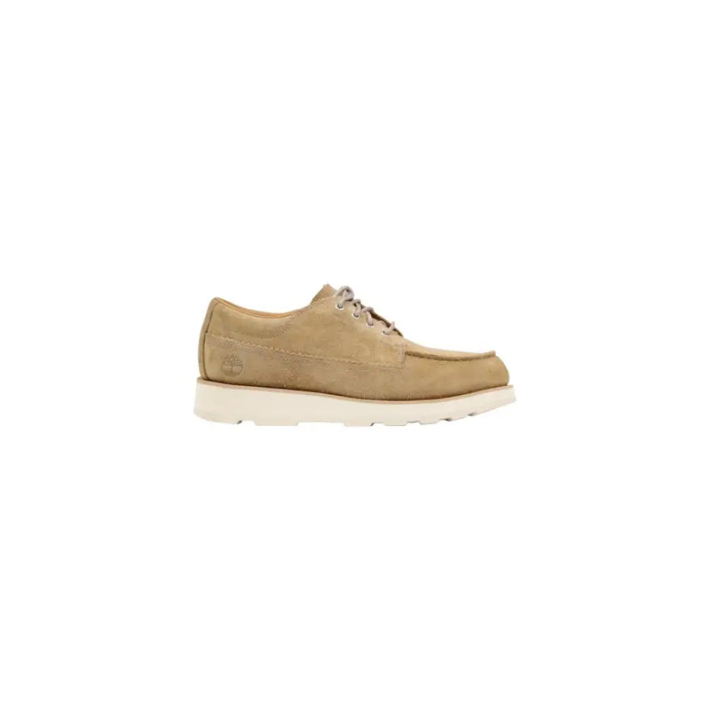 Timberland men lace up shoes in beige tan suede with white rubber sole and gray laces for spring summer use