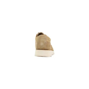 Timberland men lace up shoes in beige suede featuring white rubber sole suitable for spring and summer wear