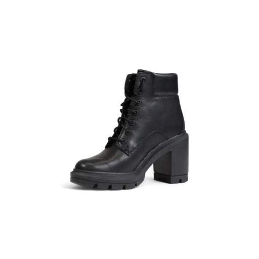 Timberland women black leather lace-up ankle boot with chunky block heel and textured sole