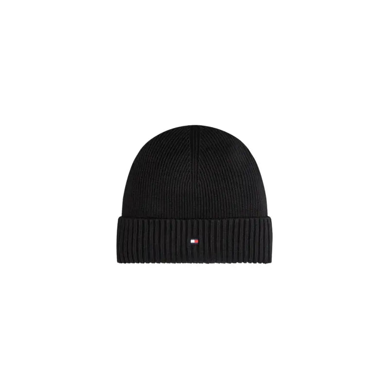 Tommy hilfiger black ribbed beanie with logo.