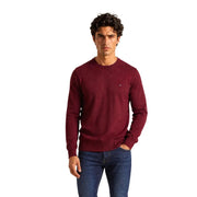 Tommy Hilfiger Kaschmirpullover für Herren in Bordeauxrot mit kleinem, gesticktem Logo, Vorderansicht