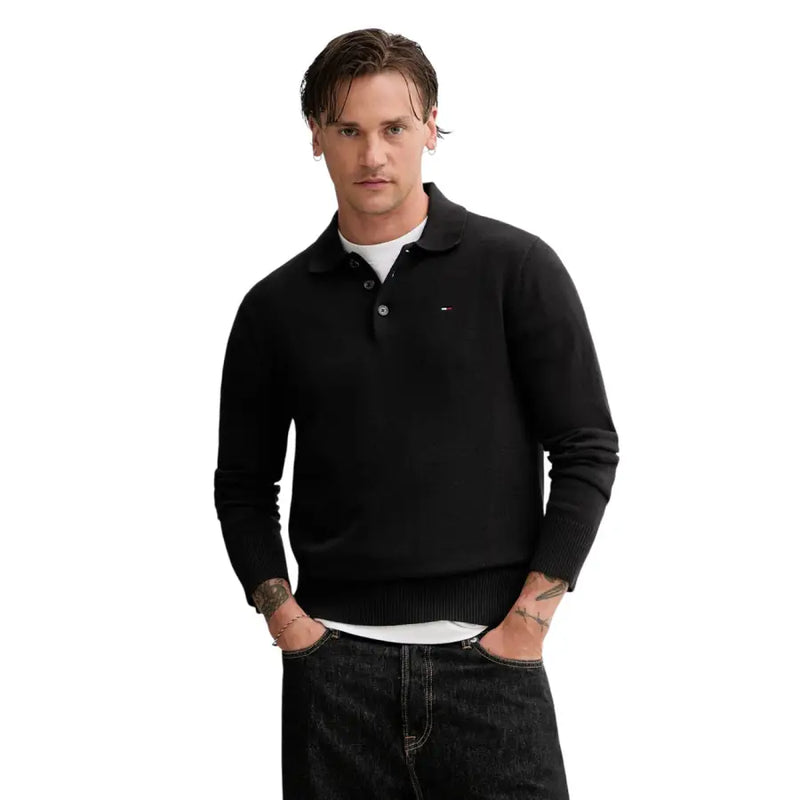Black tommy hilfiger slim polo sweater with ribbed cuffs and hem made from organic cotton for men