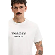 Tommy Hilfiger Beigefarbenes Herren-T-Shirt aus Baumwolle mit weißem Tommy-Jeans-Motiv und schwarz-weißem Logo-Print