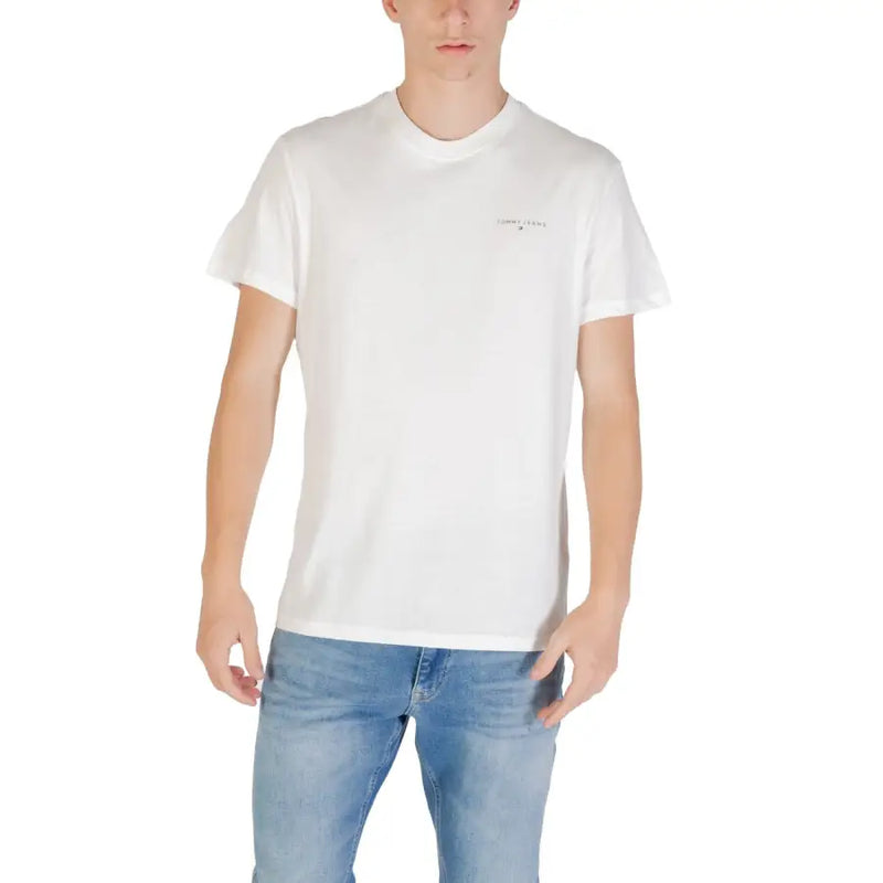 Weiß Tommy Hilfiger Rundhalsausschnitt aus Baumwolle t-shirt für Herren mit dezentem Logo auf der linken Brust Tommy Hilfiger Jeans Sammlung