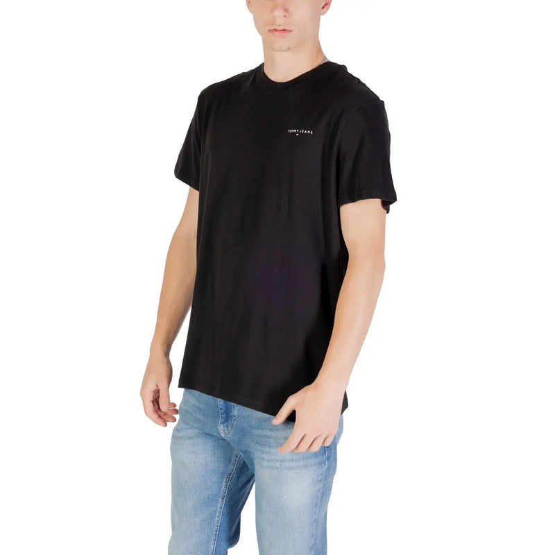 Tommy Hilfiger Jeans men t-shirt in black cotton with a small white logo on the chest