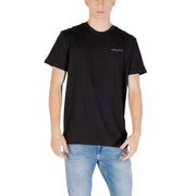 Tommy Hilfiger Jeans Männer t-shirt Schwarzer Baumwollstoff mit kleinem weißen Logo auf der linken Brust, ideal für Freizeitkleidung