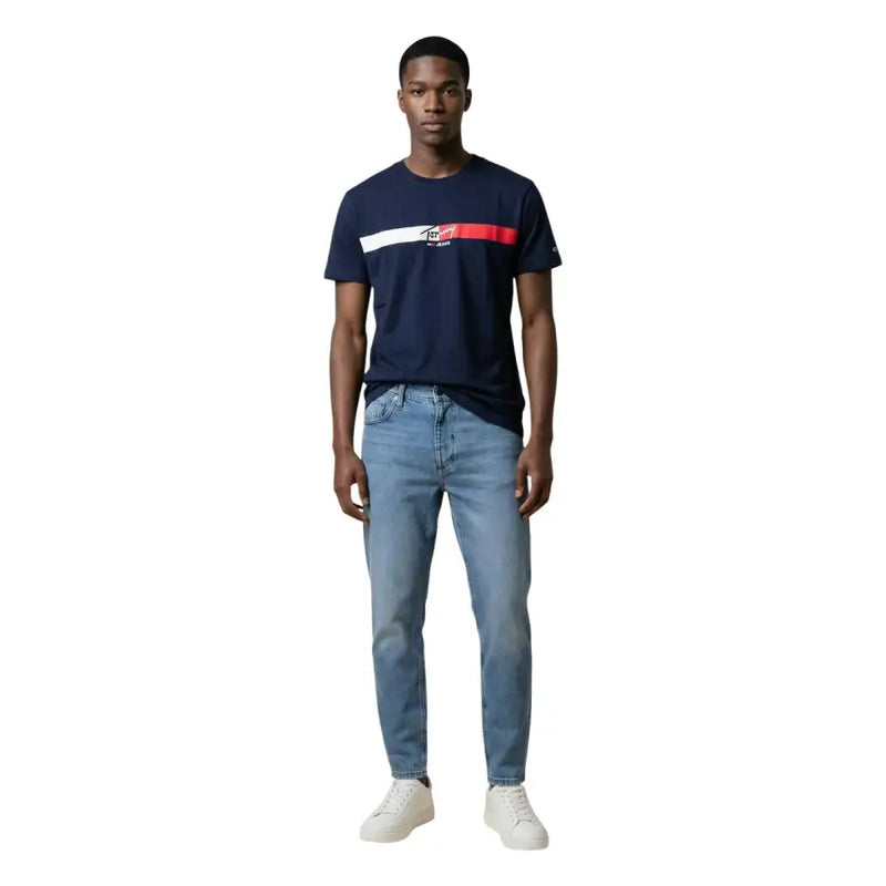 Marineblauer Baumwollstoff Tommy Hilfiger Jeans Männer t-shirt mit einem weißen und roten horizontalen Streifen über der Brust