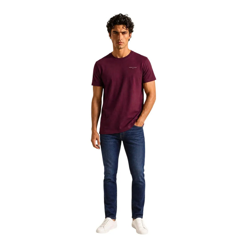 Maroon Tommy Hilfiger Jeans men short-sleeved t-shirt with subtle embroidered logo on the chest