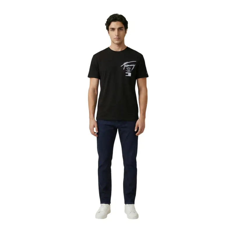 Noir Tommy Hilfiger Jeans hommes t-shirt vêtements décontractés en coton avec un logo blanc sur la poitrine gauche