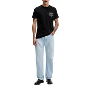 T-shirt en coton noir à manches courtes t-shirt avec un motif rectangulaire blanc sur la poitrine de Tommy Hilfiger Jeans collection homme